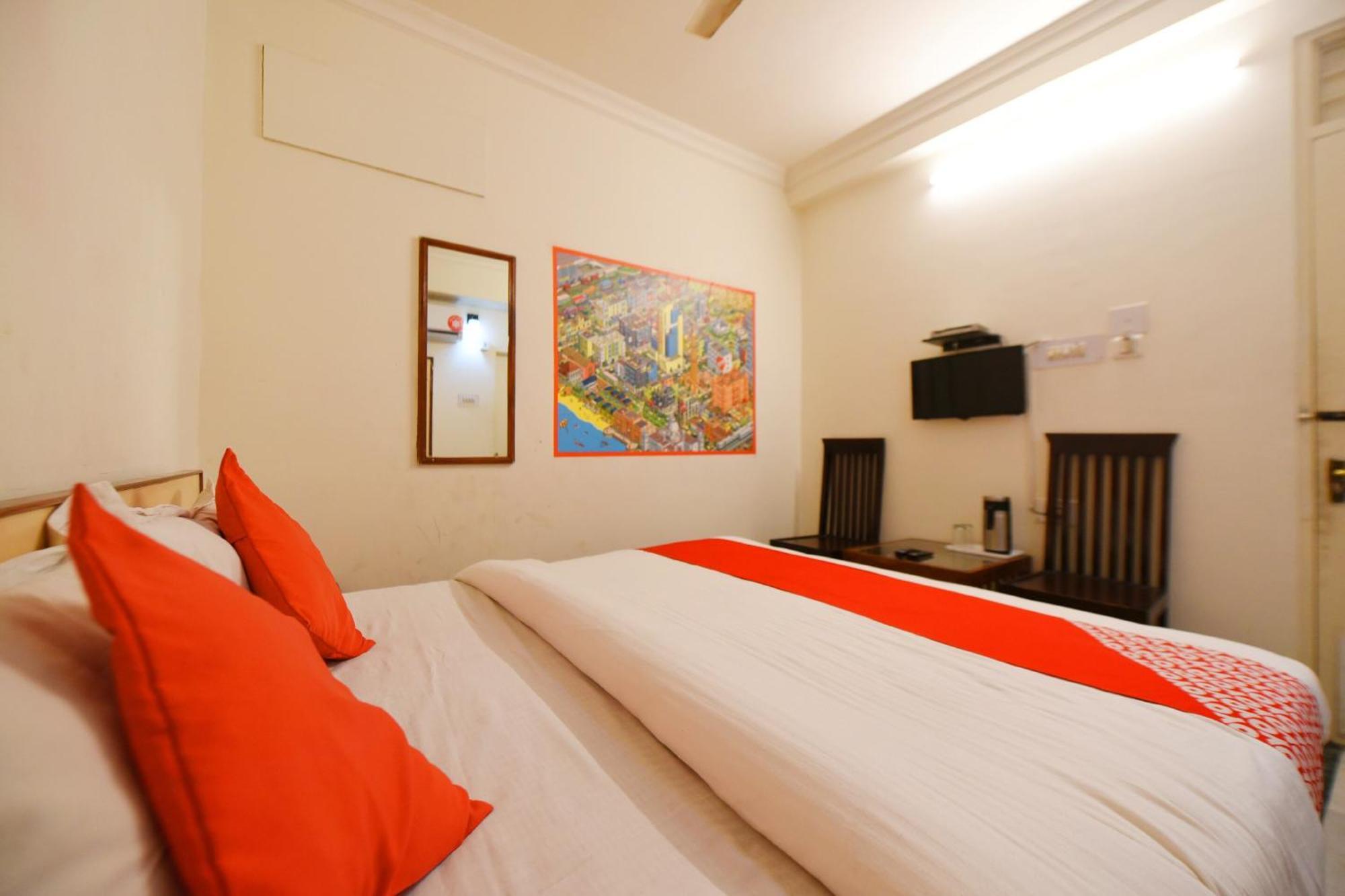 Oyo C M Regency Hotel Jaipur Exterior photo